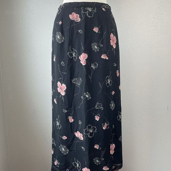Pendleton Matching Black Floral Blouse & Skirt EUC - Picture 10 of 16